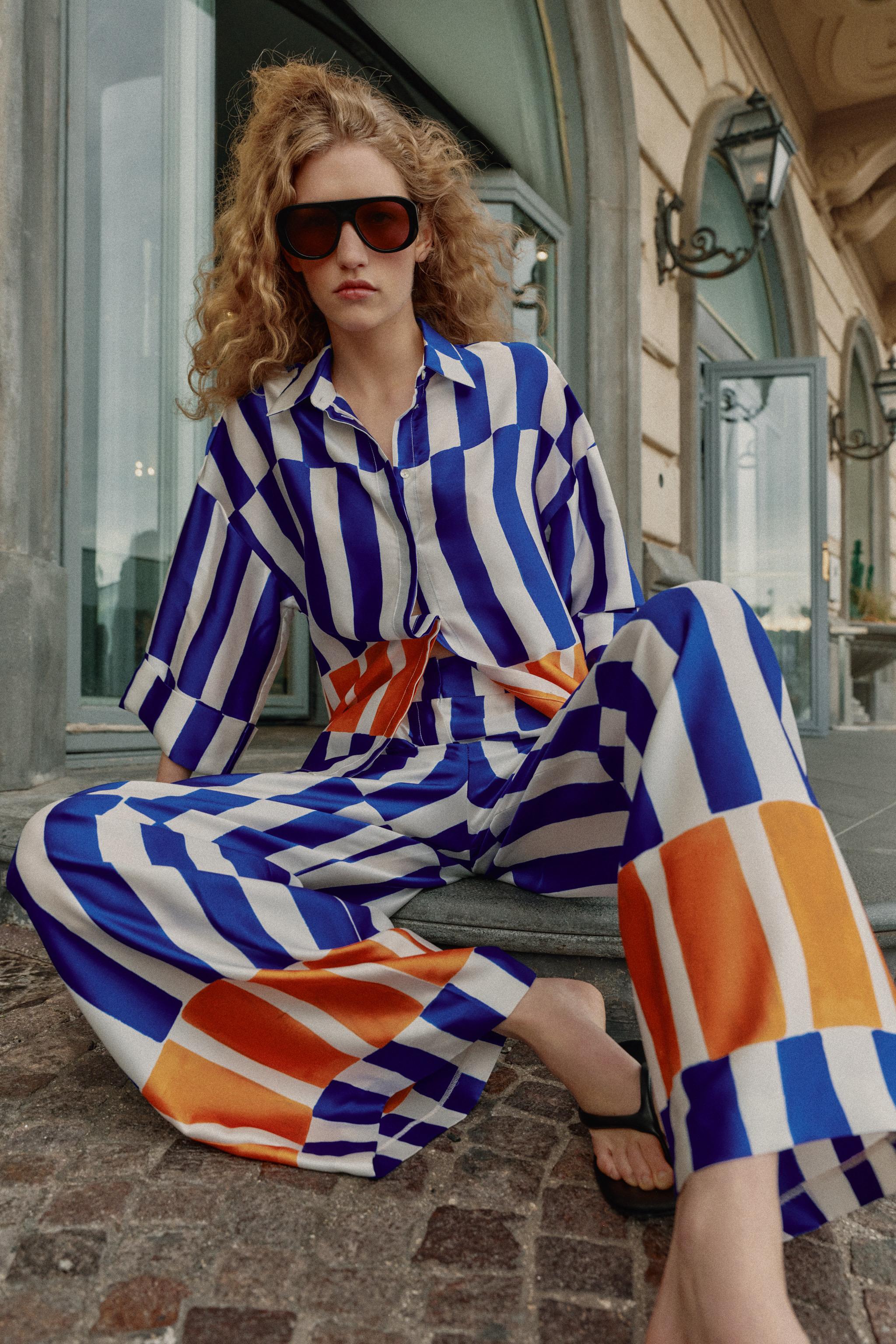 STRIPED WIDE LEG PANTS